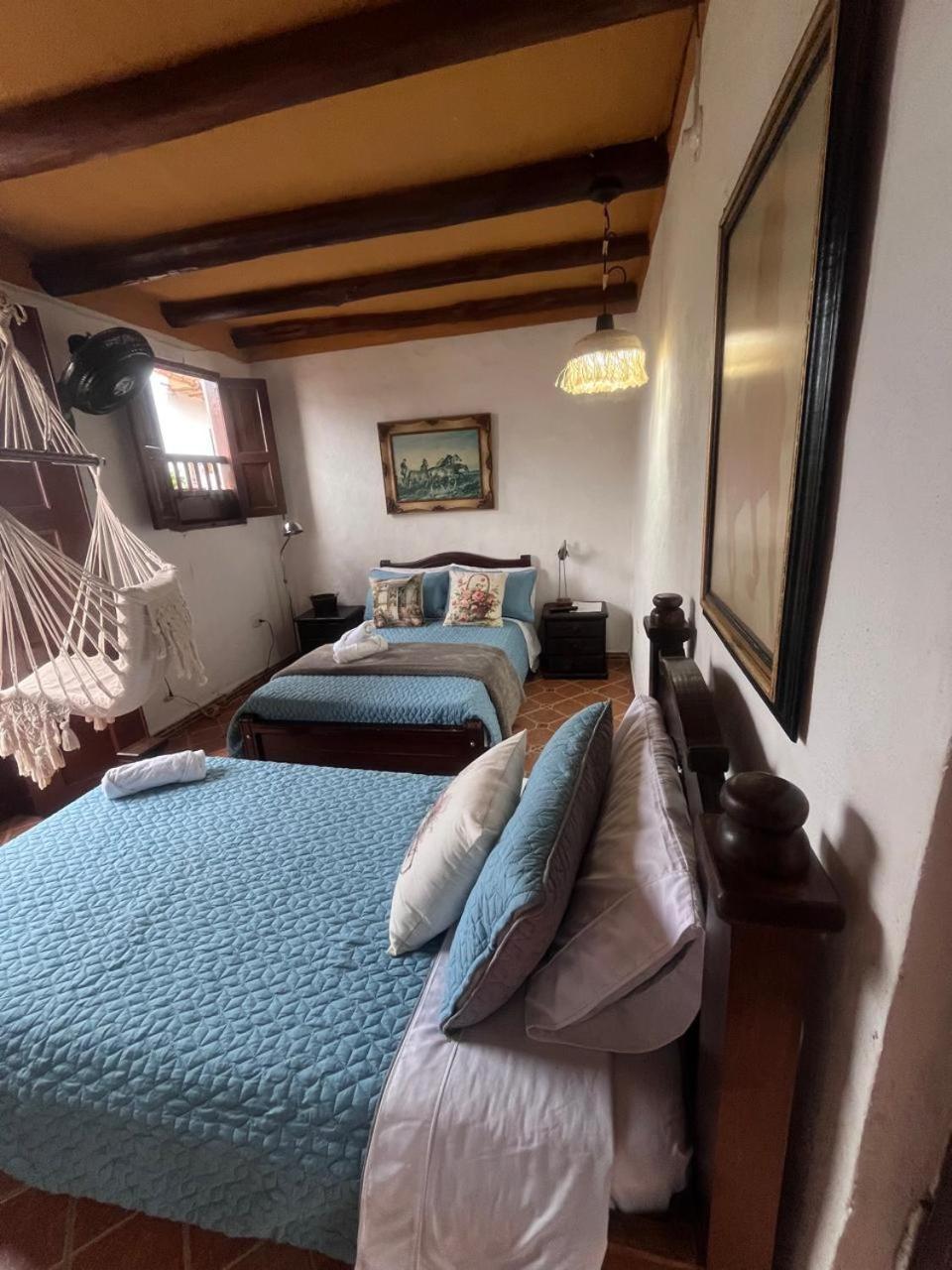 Hotel Aqui Estoy Bien Barichara Esterno foto